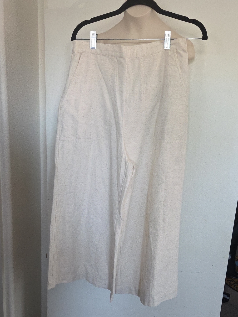 Billabong Cream Wide-Leg Cropped Pants